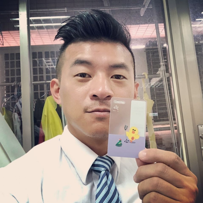 一支独秀的第一张照片--全国闪婚服务中心