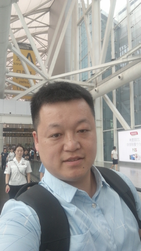 枫叶的第二张照片--全国闪婚服务中心