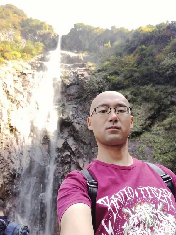 木石的第三张照片--全国闪婚服务中心