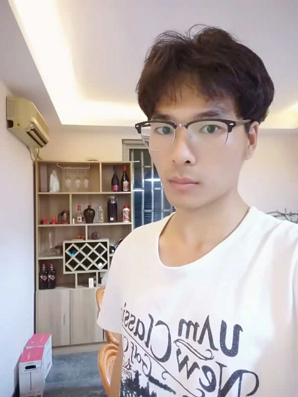 kangliang的第一张照片--全国闪婚服务中心
