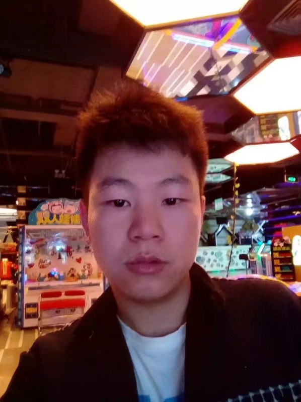 啊源的第一张照片--全国闪婚服务中心