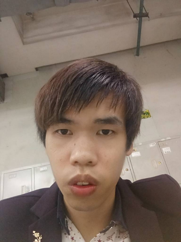 林强的第一张照片--全国闪婚服务中心