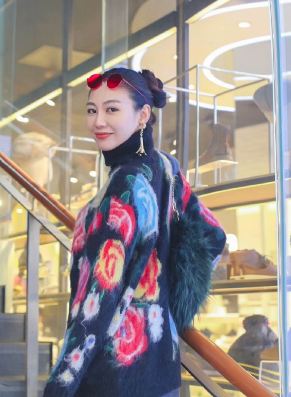 Coco_颖的第三张照片--全国闪婚服务中心