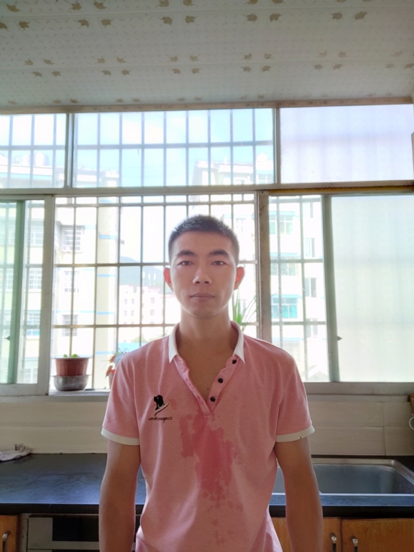 破晓依然的第一张照片--全国闪婚服务中心