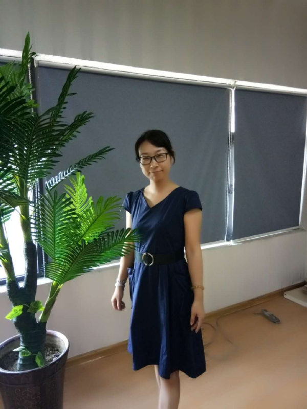 后来的第一张照片--全国闪婚服务中心