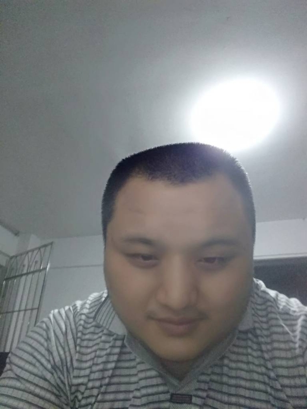 我在机场等艘船的第一张照片--全国闪婚服务中心