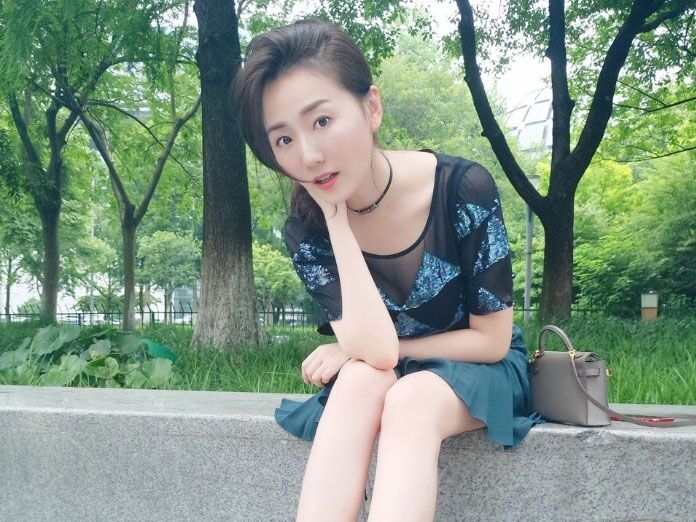 Ella的第二张照片--全国闪婚服务中心