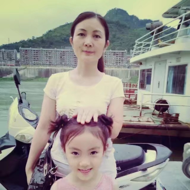 匆匆那年的第一张照片--全国闪婚服务中心