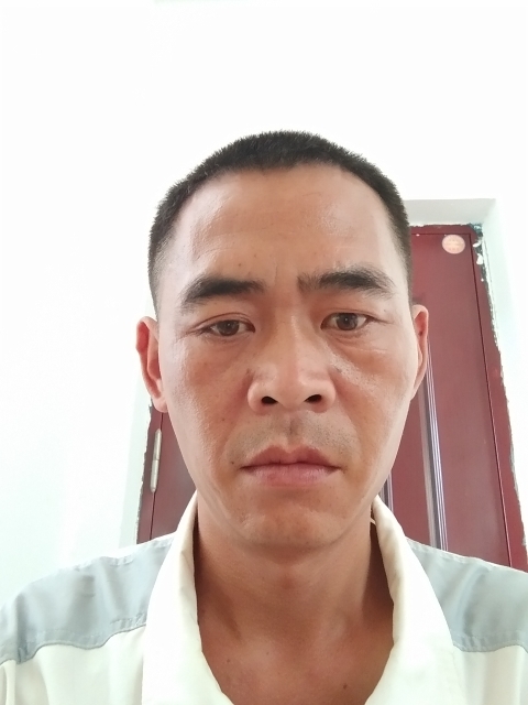 寻爱的第一张照片--全国闪婚服务中心