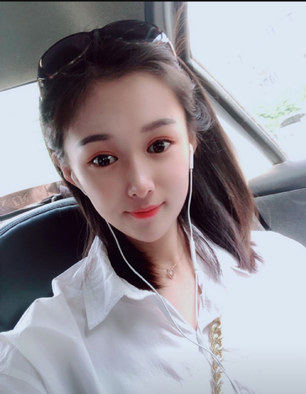 馨月的第一张照片--全国闪婚服务中心
