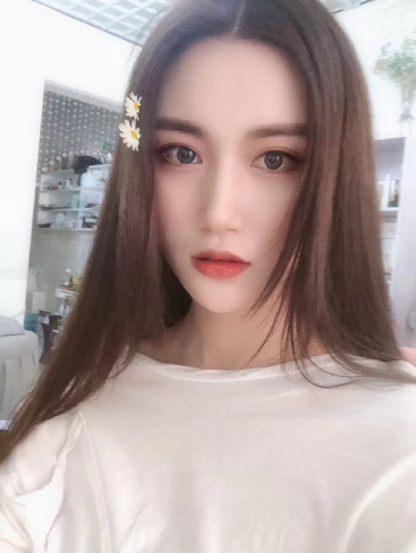 烟雨飘飘的第一张照片--全国闪婚服务中心