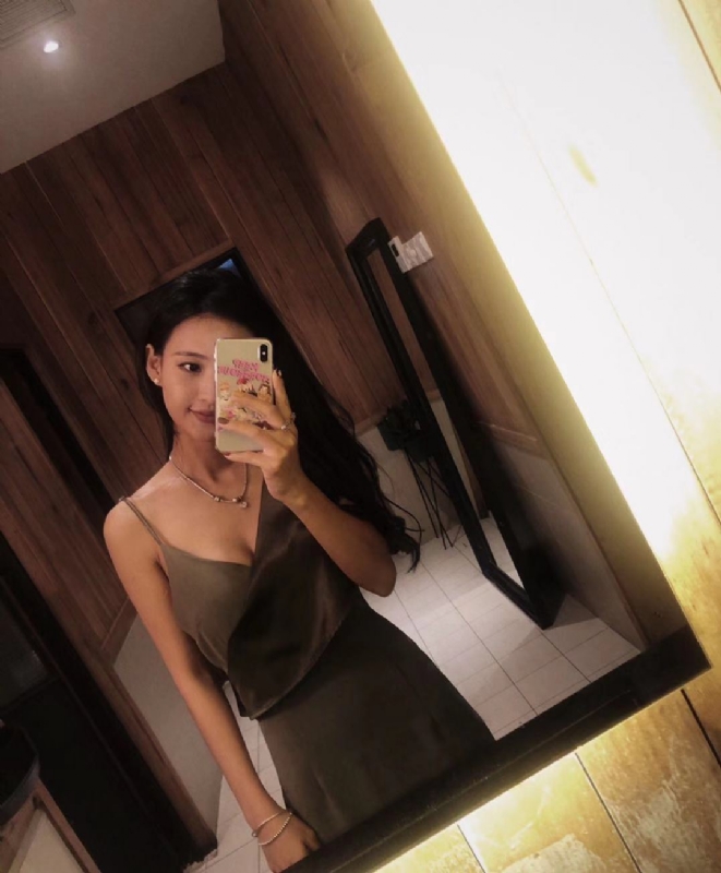 小可爱呀的第一张照片--全国闪婚服务中心