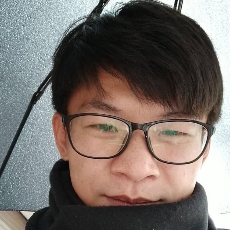 亮1的第一张照片--全国闪婚服务中心