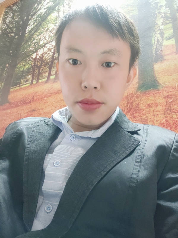 yuhyzww的第一张照片--全国闪婚服务中心