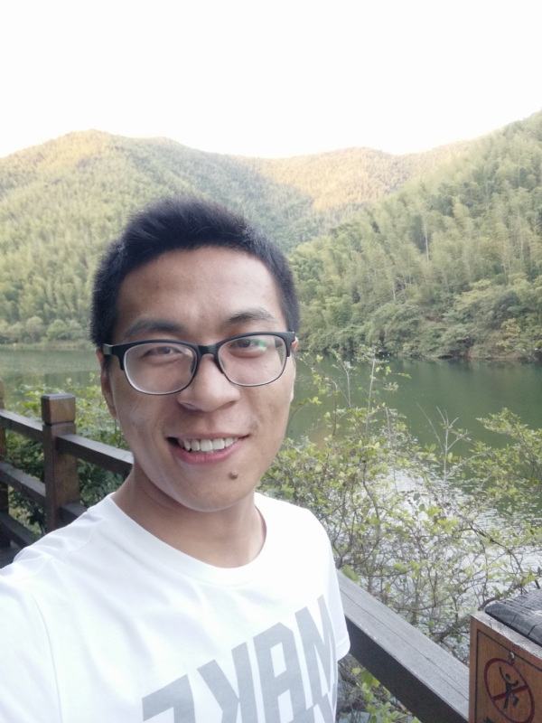 随心的第一张照片--全国闪婚服务中心