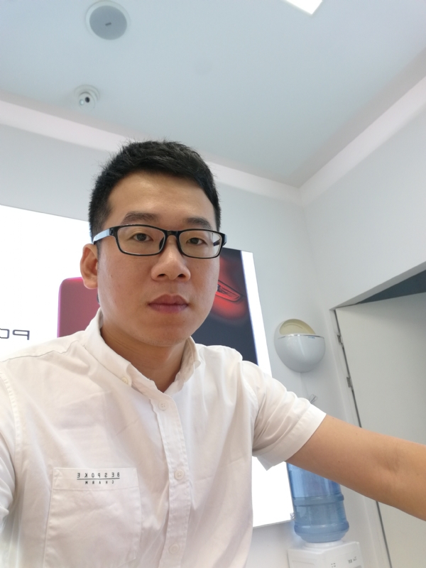 属狗的男人的第一张照片--全国闪婚服务中心