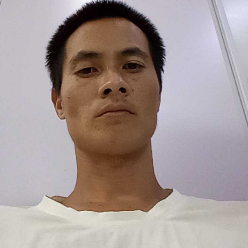 孤独的第一张照片--全国闪婚服务中心