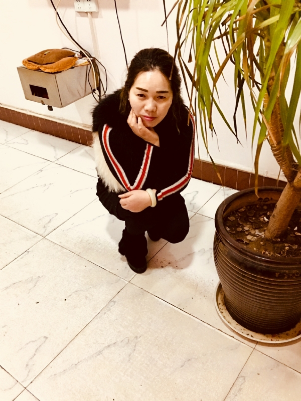 小香风的第一张照片--全国闪婚服务中心