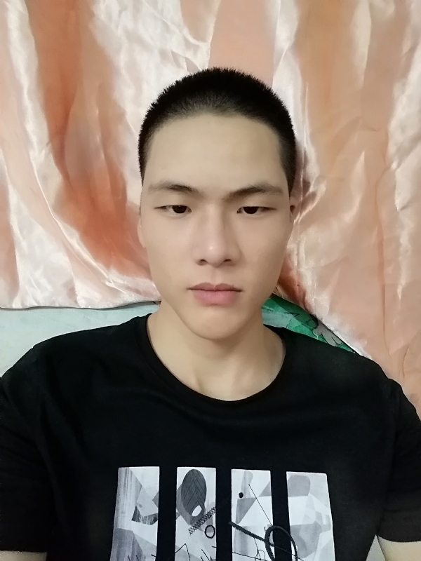 啊猫的第一张照片--全国闪婚服务中心