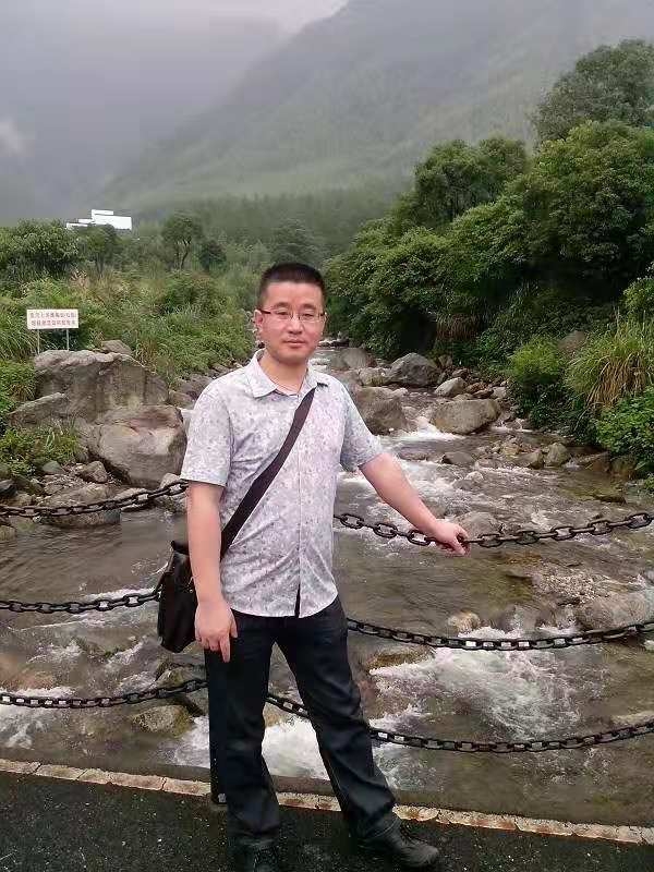淡定牛魔王的第三张照片--全国闪婚服务中心