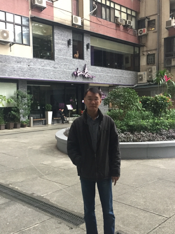 加百列的第二张照片--全国闪婚服务中心
