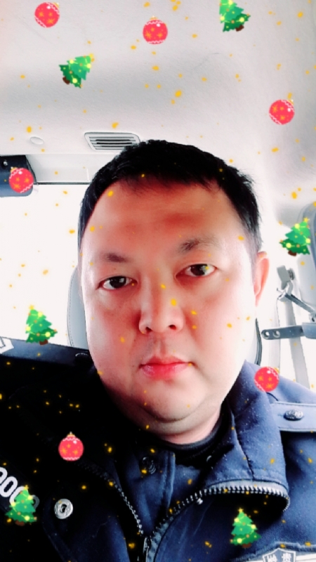 恨孤独的第一张照片--全国闪婚服务中心