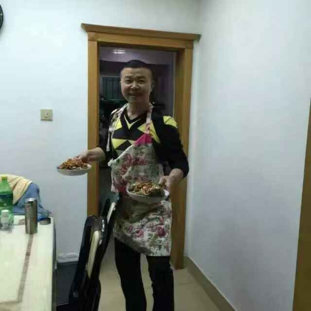 九个太阳的第一张照片--全国闪婚服务中心