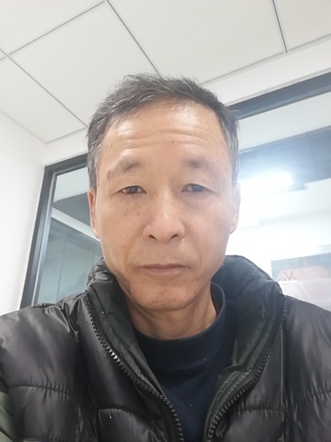 火星人的第一张照片--全国闪婚服务中心