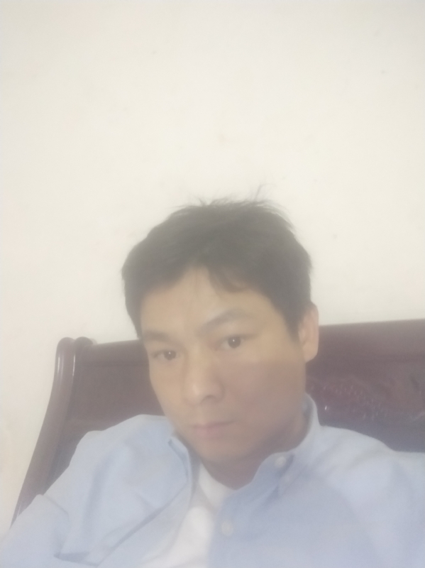 风云的第一张照片--全国闪婚服务中心