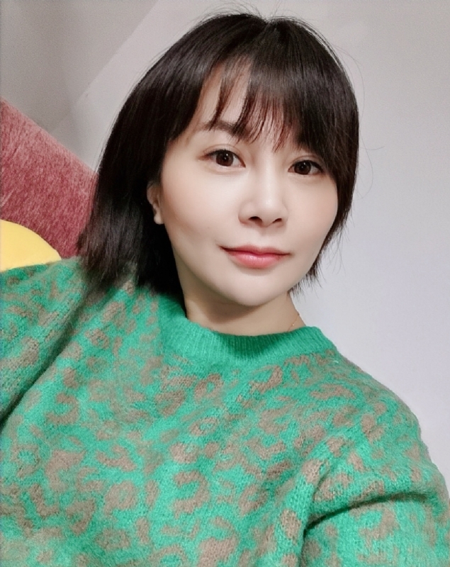 Nikki的第一张照片--全国闪婚服务中心