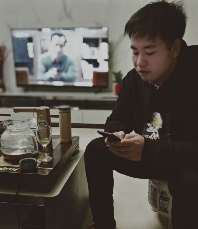 嗯今年能脱单吗的第一张照片--全国闪婚服务中心