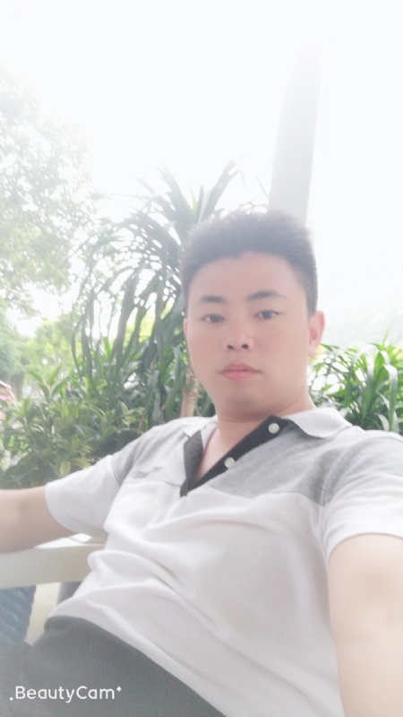 守候的第一张照片--全国闪婚服务中心
