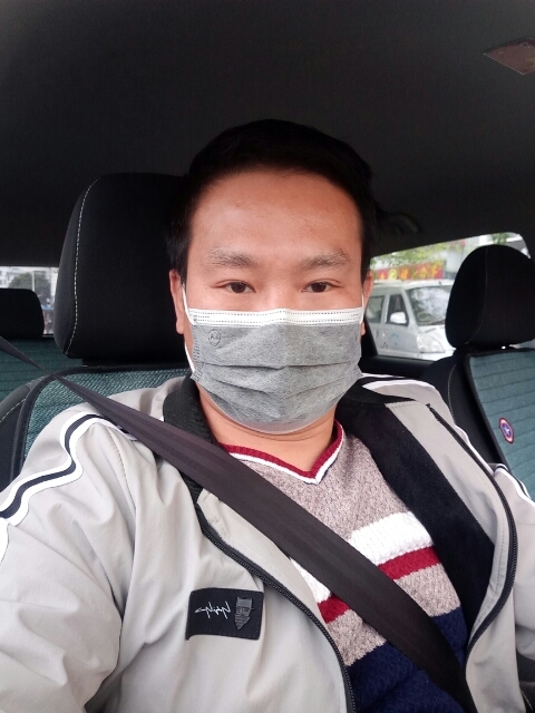寻缘的第一张照片--全国闪婚服务中心