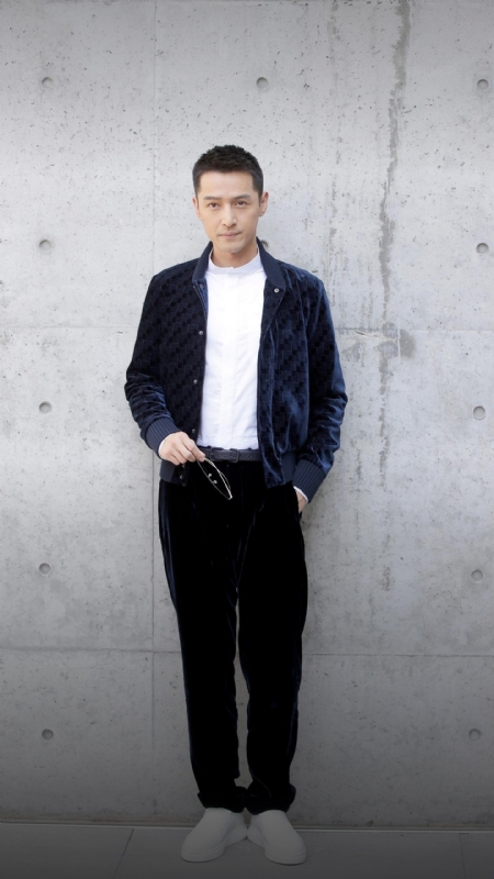 相伴的第二张照片--全国闪婚服务中心