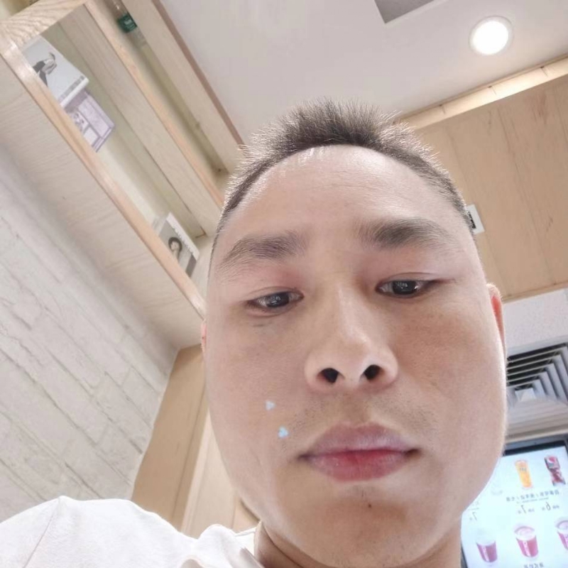 帅了几十年的第一张照片--全国闪婚服务中心