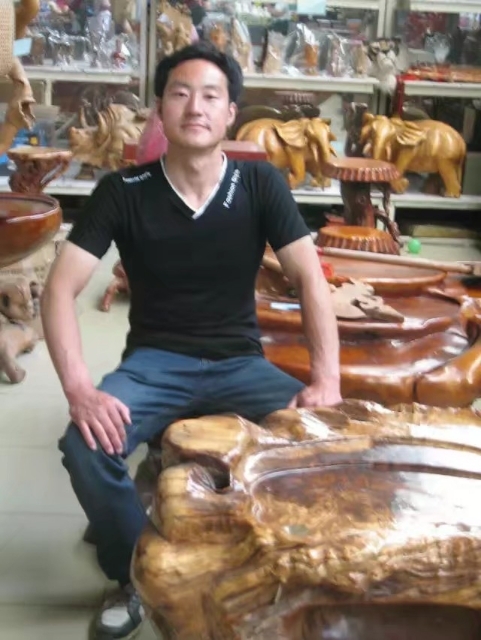 春暖花开的第一张照片--全国闪婚服务中心