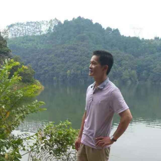 笑傲江南的第一张照片--全国闪婚服务中心