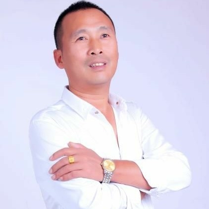 张誉骞的第一张照片--全国闪婚服务中心