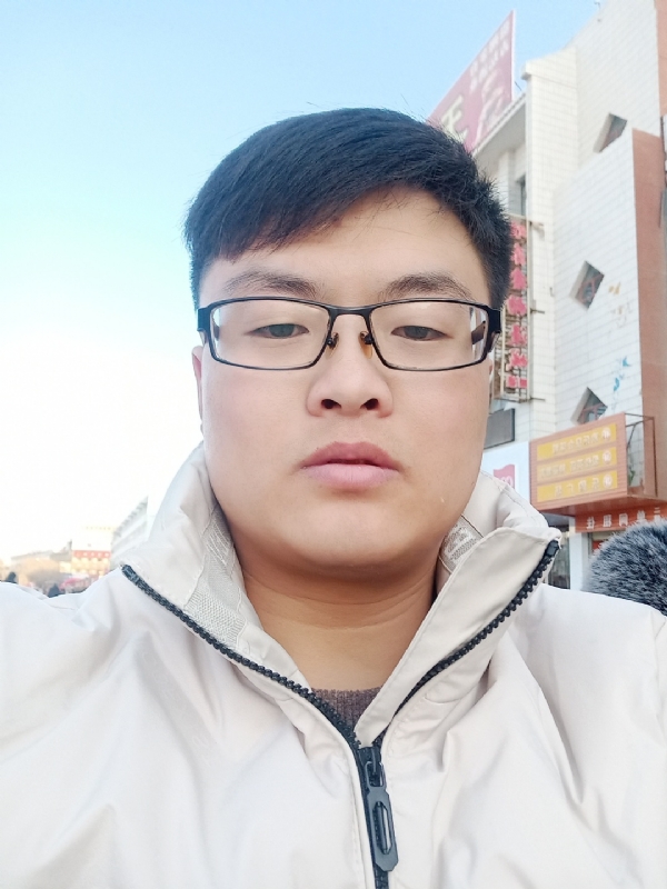 执子之手与子偕老的第一张照片--全国闪婚服务中心