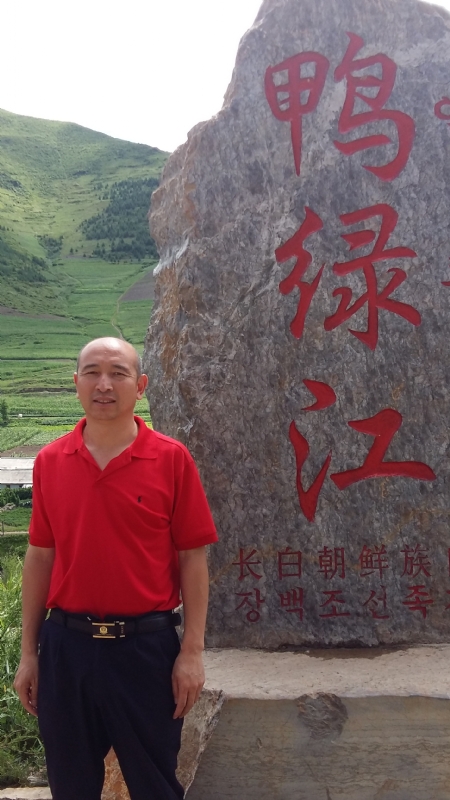 光头哥的第一张照片--全国闪婚服务中心
