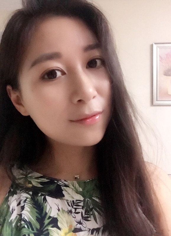 盛開的第一张照片--全国闪婚服务中心