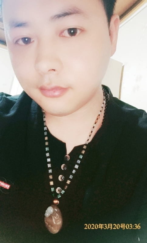 滴水成沙的第一张照片--全国闪婚服务中心
