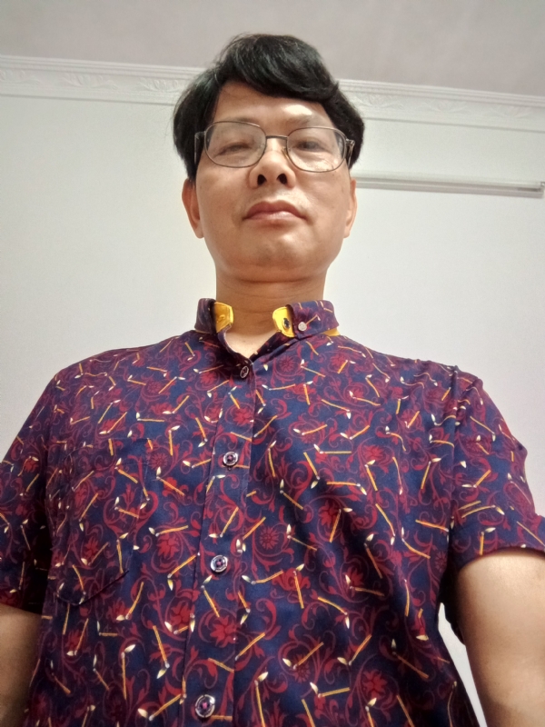 上林韦哥的第一张照片--全国闪婚服务中心