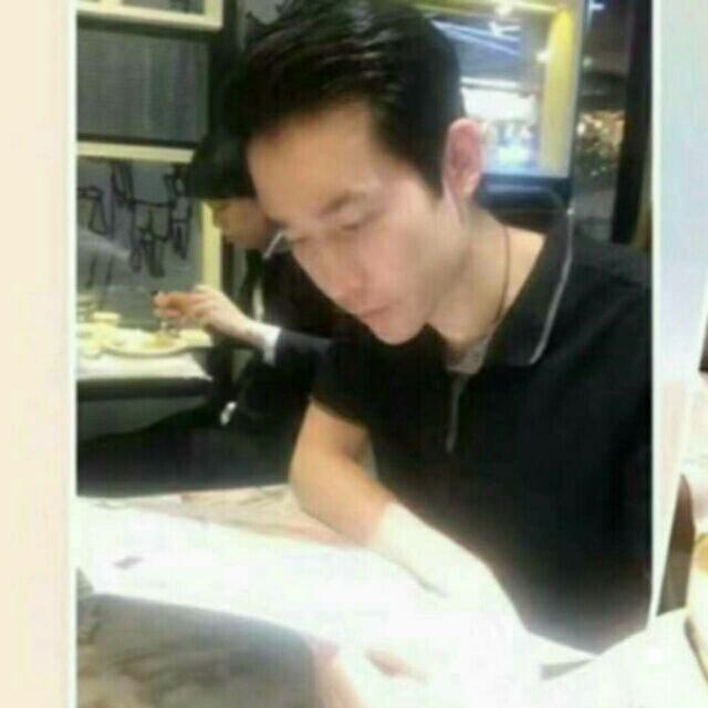 一帆风顺的第一张照片--全国闪婚服务中心