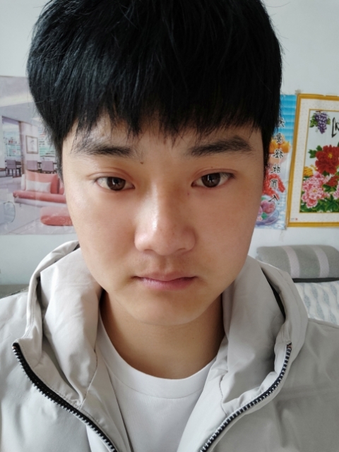 偏丶执的第二张照片--全国闪婚服务中心