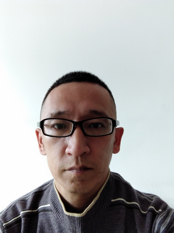 晓峰的第四张照片--全国闪婚服务中心
