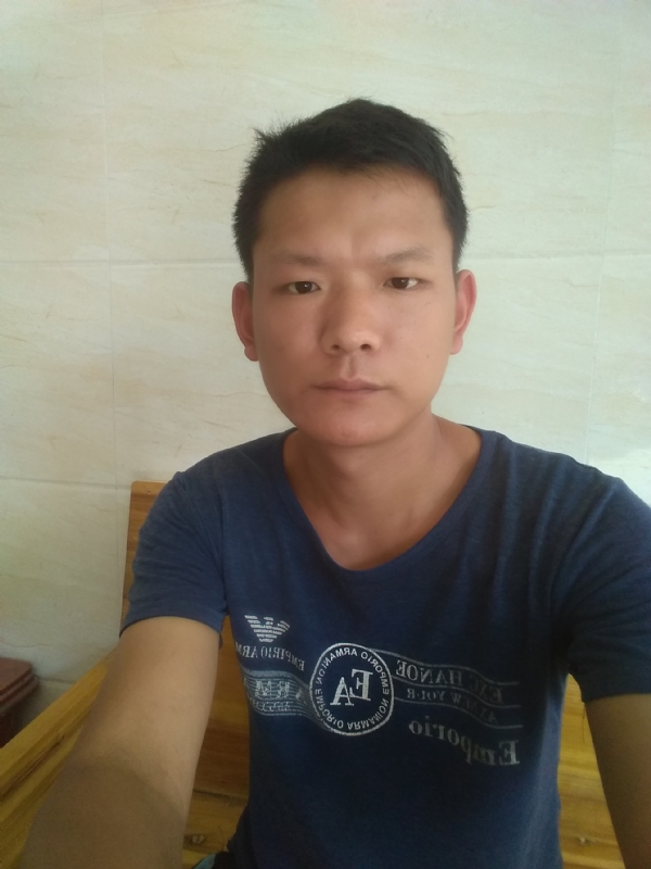 辉的第一张照片--全国闪婚服务中心