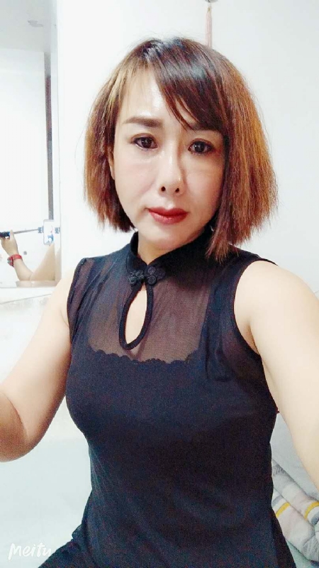 芊芊的第一张照片--全国闪婚服务中心