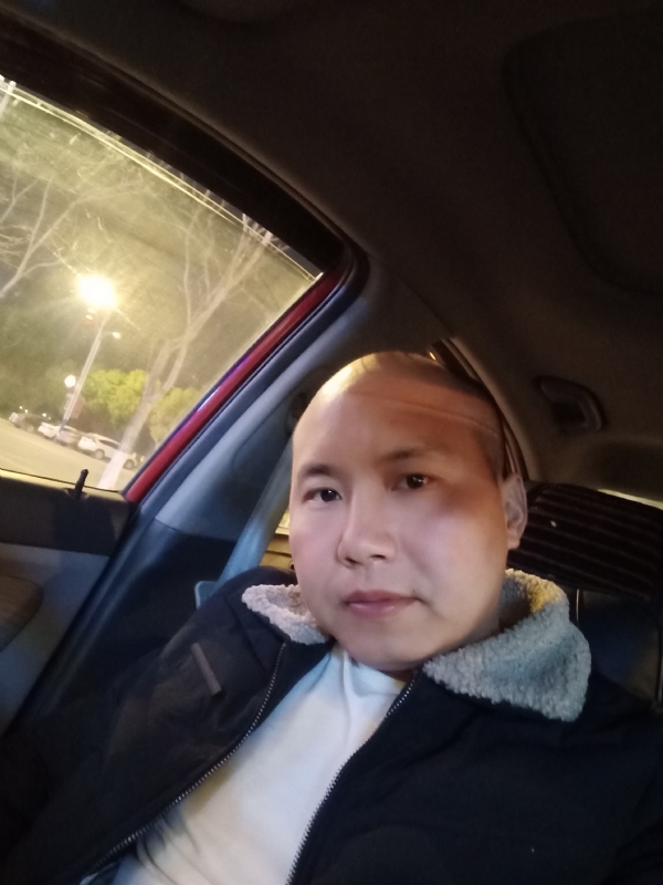 平平淡淡的第二张照片--全国闪婚服务中心
