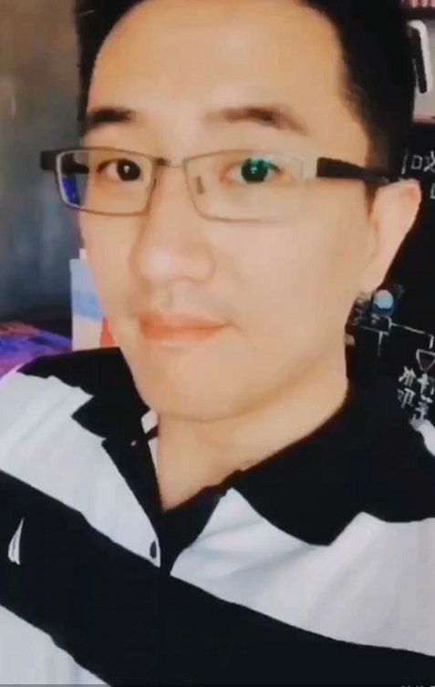虎子的第一张照片--全国闪婚服务中心